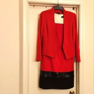 Darren Z sleeveless dress w/short jacket. Bottom of dress has faux leather.
